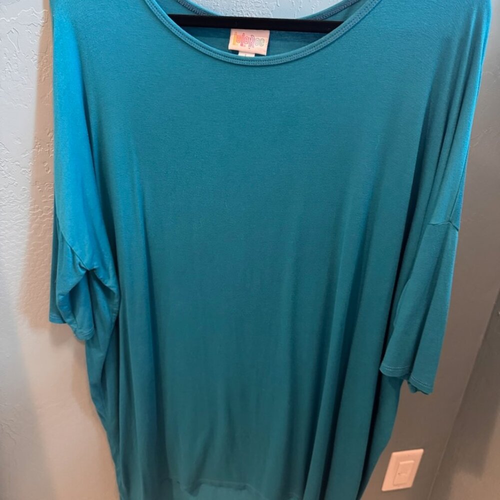 LyLaRoe Top